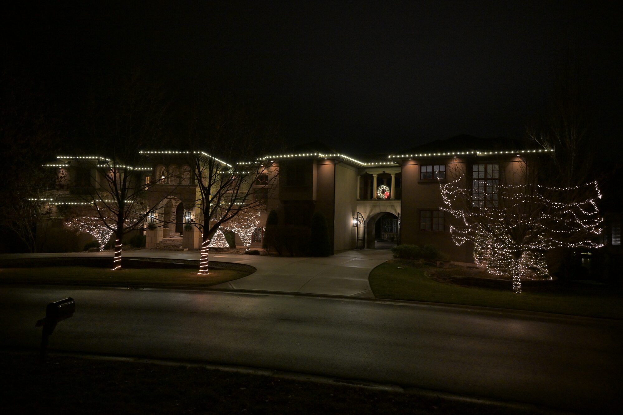 Reign Christmas Lights installation on luxury estate